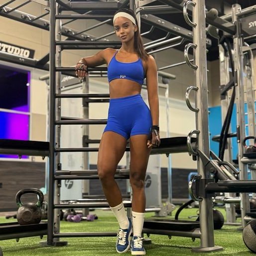 Sienna V Back Shorts Rockstar Peach